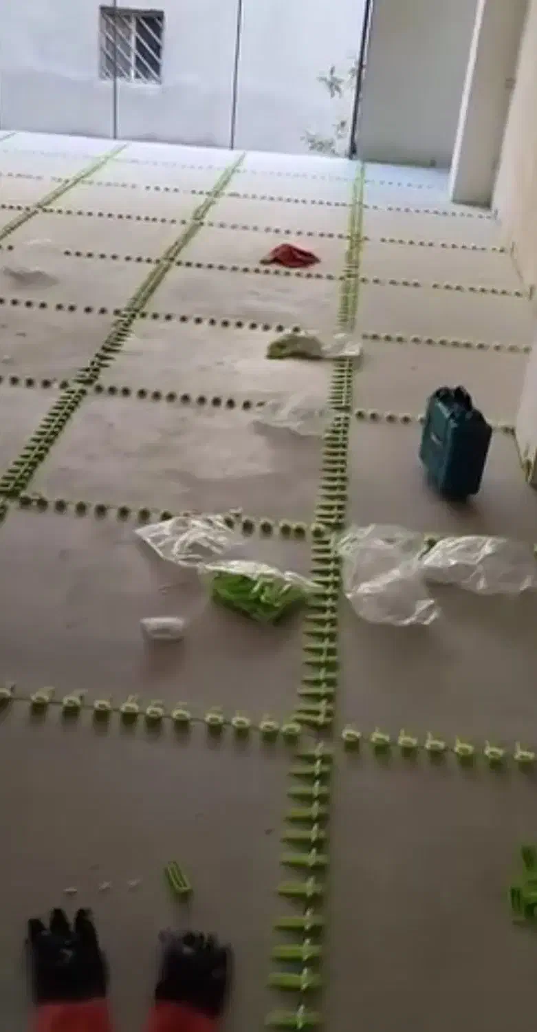 نصب تخصصی انواع اسلب بصورت چسبی|خدمات پیشه و مهارت|قروه, |دیوار