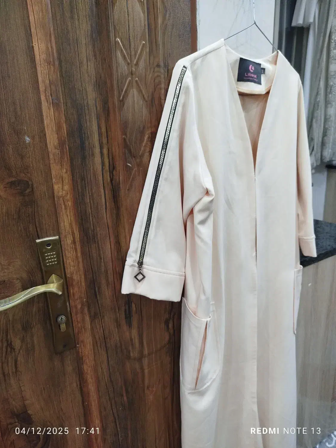 مانتو|لباس|کاشمر, |دیوار