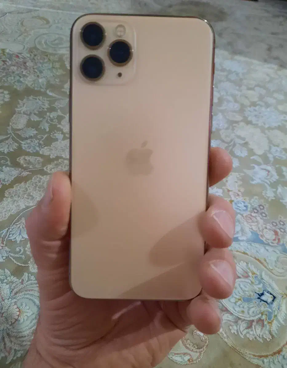 ایفون 11 pro 256|موبایل|کرج, گوهردشت|دیوار