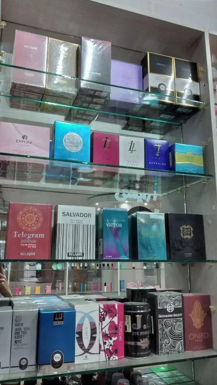 لوازم مغازه عطر فروشی(عمده )|آرایشی، بهداشتی، درمانی|علیآباد کتول, |دیوار