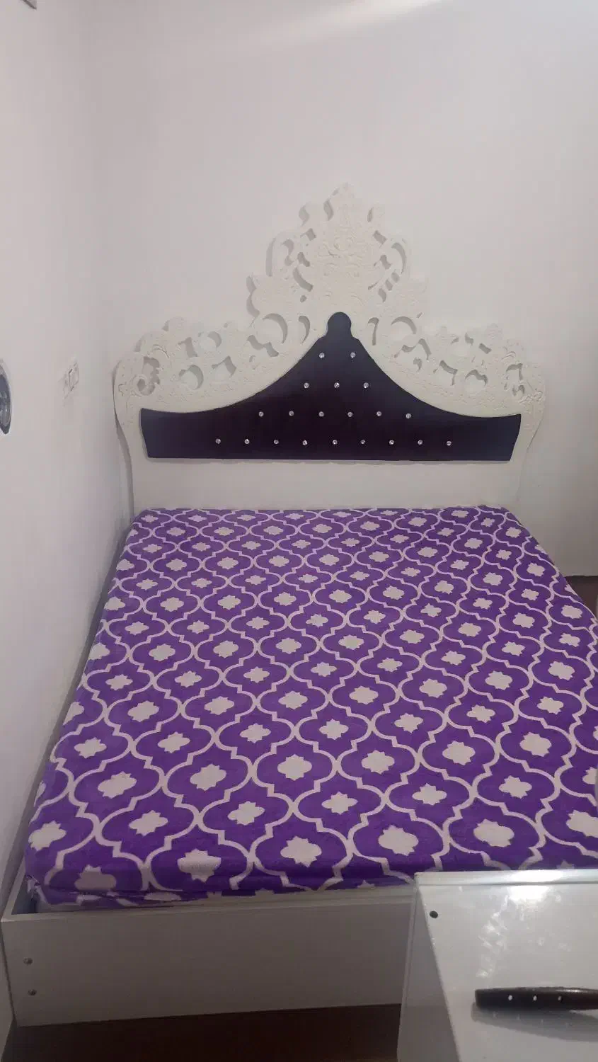 تخت خواب دونفره|تخت و سرویس خواب|سنندج, |دیوار