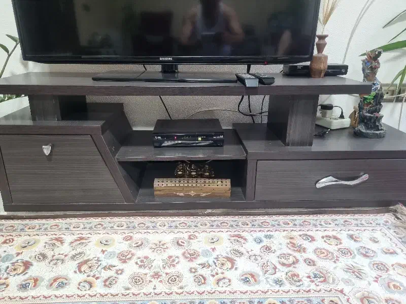 میزجلومبلی میزعسلی ومیزتلوزیون|مبلمان خانگی و میز عسلی|شاهینشهر, عطار|دیوار