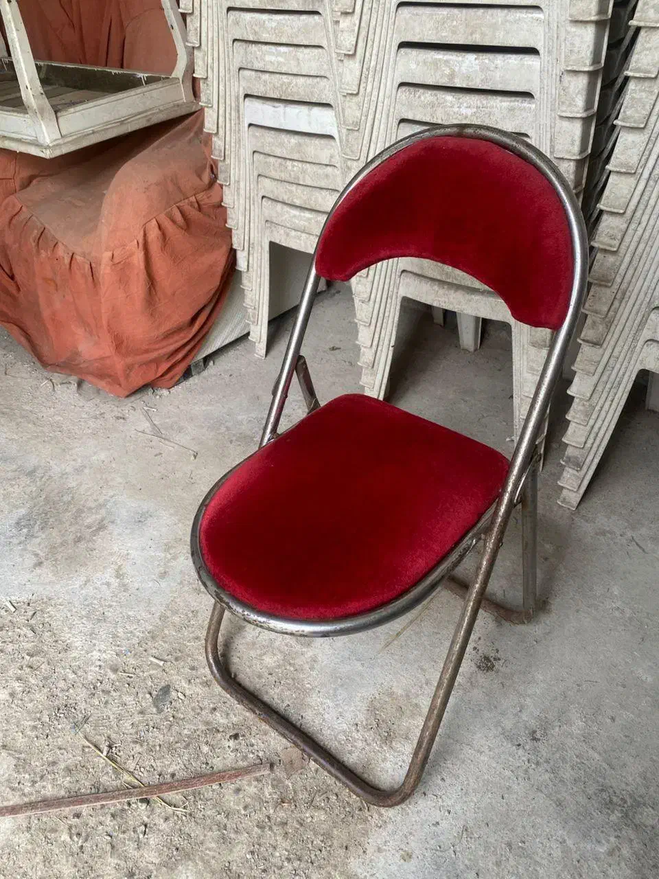 صندلی مخمل|صندلی و نیمکت|رشت, سیا اسطلخ|دیوار