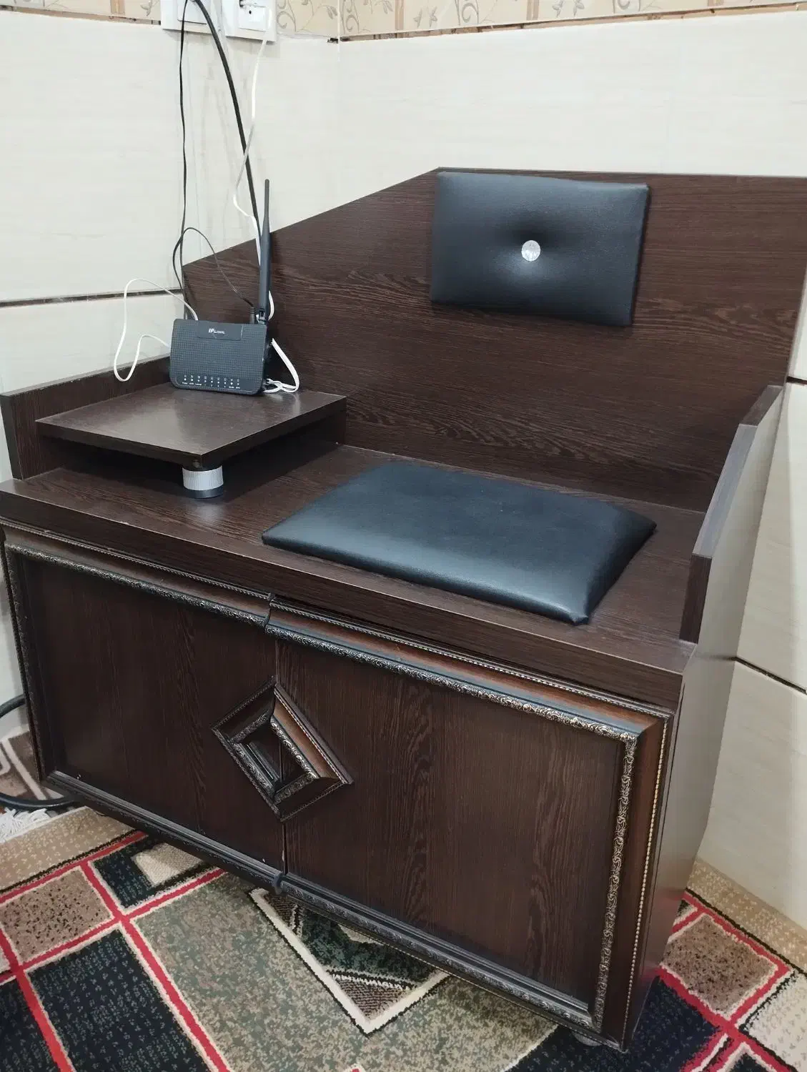 میز تلفن|میز تلفن|آبپخش, |دیوار