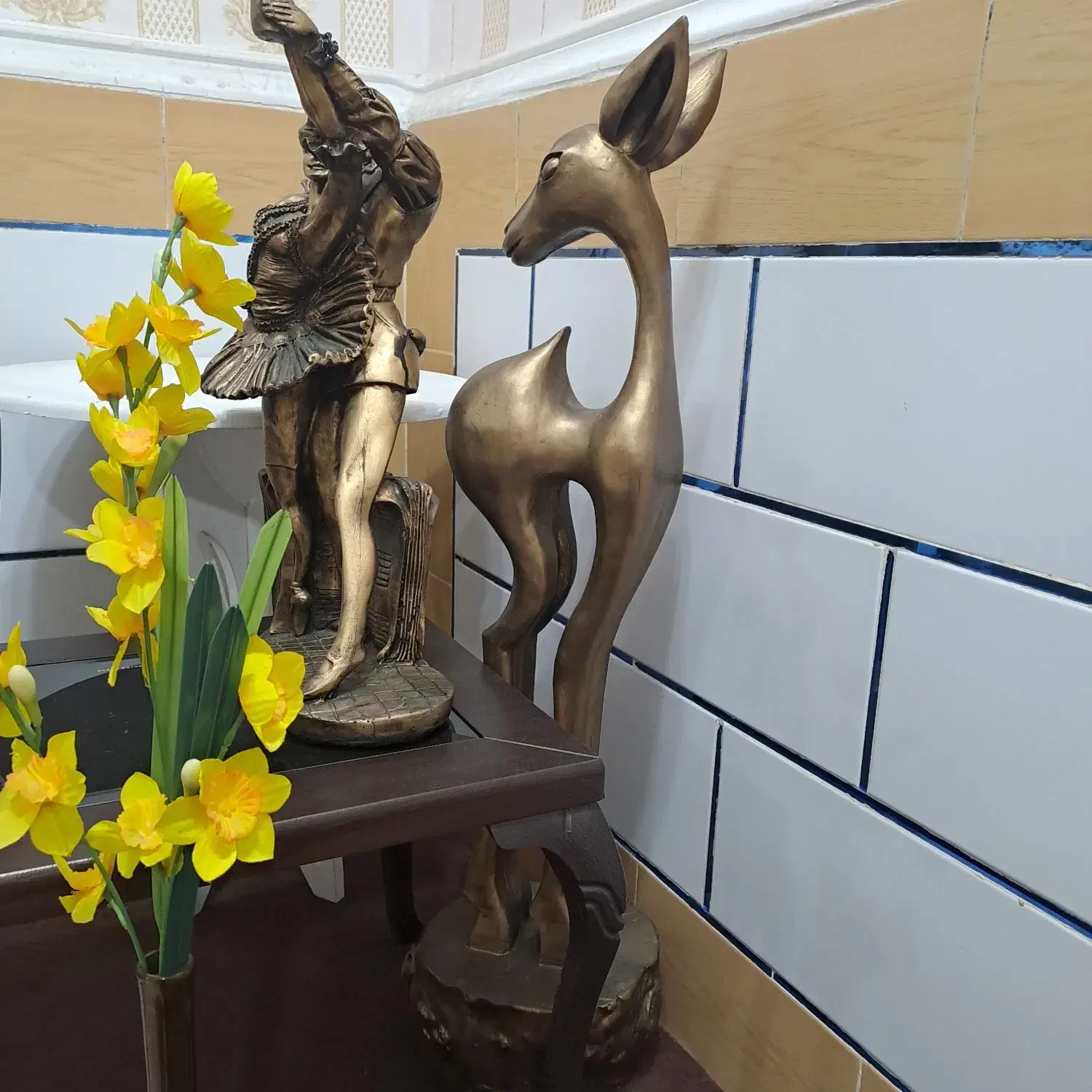 فروش لوازم دکوری|مجسمه، تندیس، ماکت|بندر ماهشهر, |دیوار