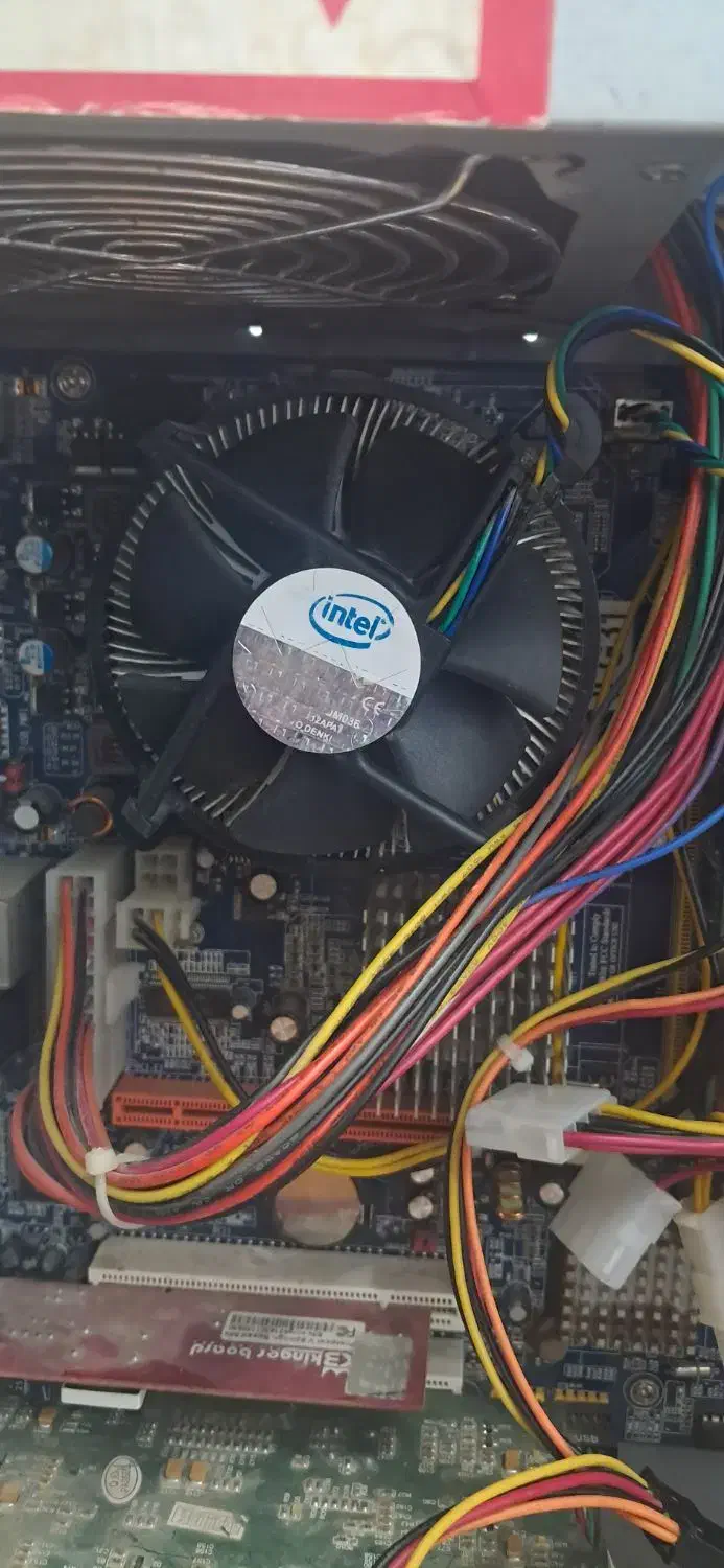 کیس کامپیوتر|رایانه رومیزی|پردیس, فاز ۸|دیوار