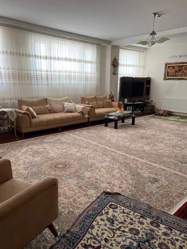 آپارتمان ۱۱۸ متری در خیابان درمان ارجی|فروش آپارتمان|زنجان, |دیوار