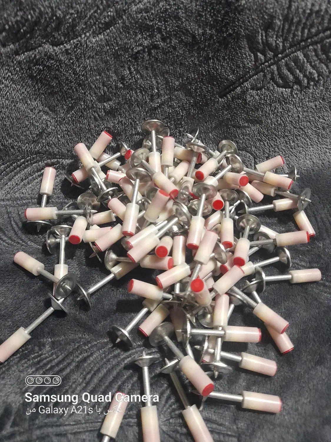 میخ و چاشنی سرخود میخ چاشنی سرخود برای تفنگ هیلتی|ابزارآلات|شیراز, پانصد دستگاه ارتش|دیوار