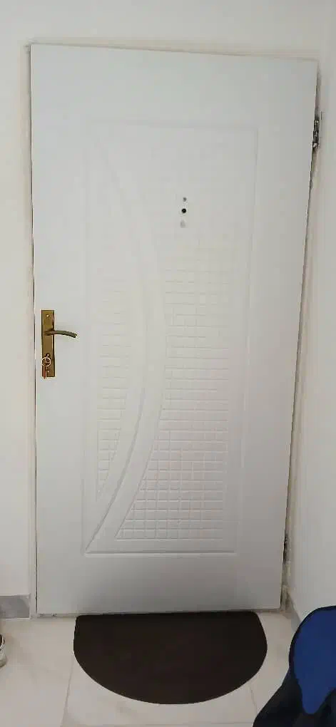 در چوبی با حفاظ|مصالح و تجهیزات ساختمان|اندیشه, اندیشه فاز ۲|دیوار