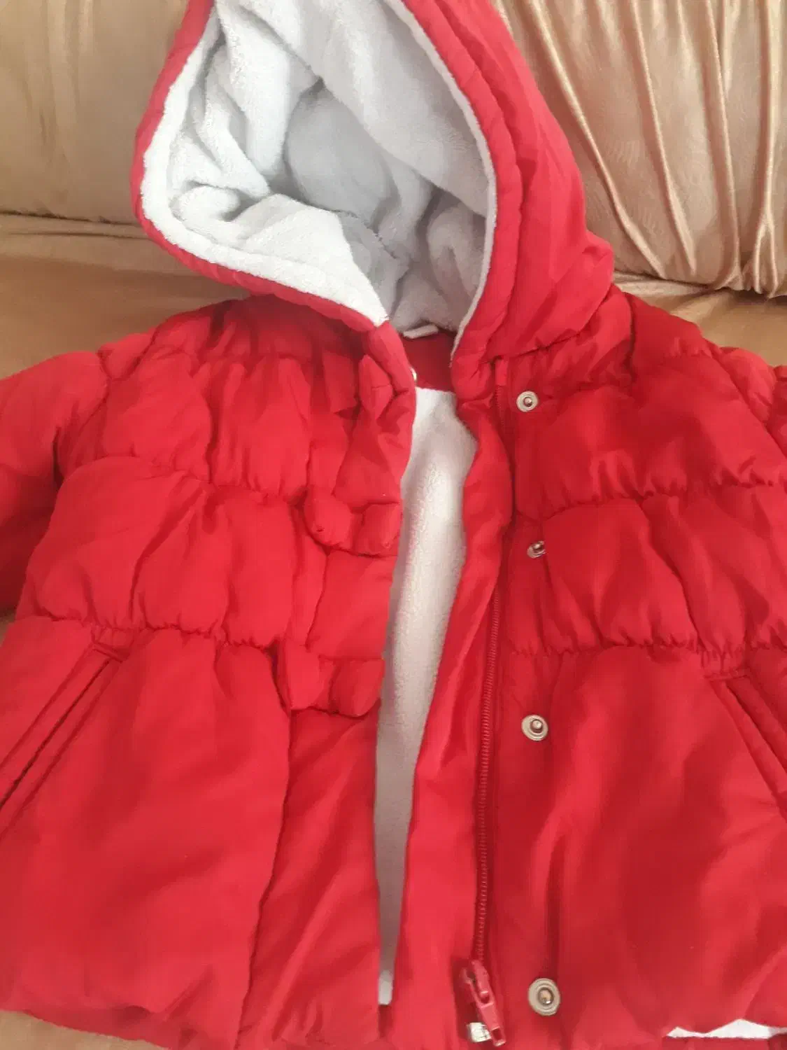 کاپشن وتعدادی لباس دخترانه|کفش و لباس بچه|اهر, |دیوار