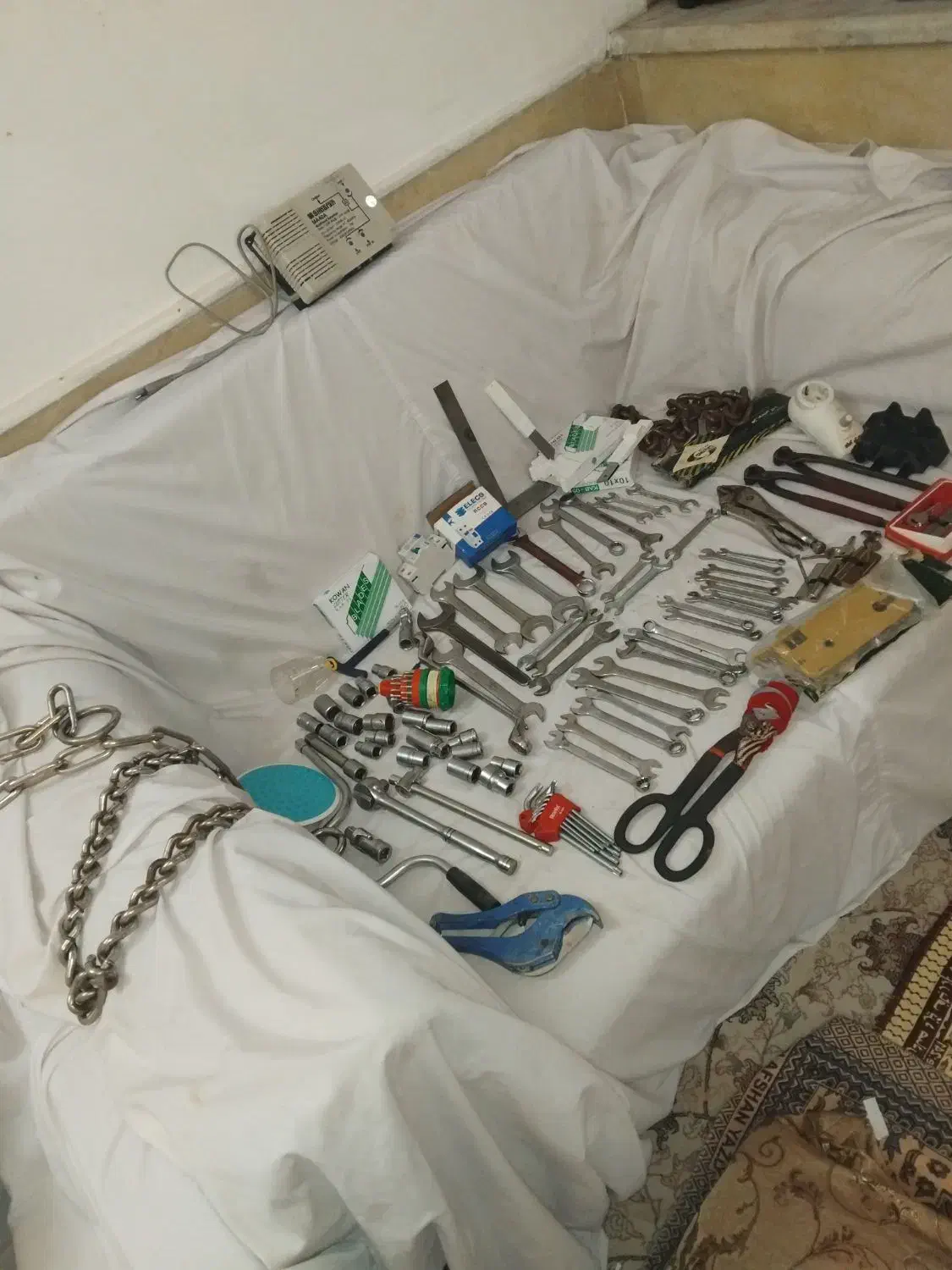 اچار|ابزارآلات|قم, چهار امامزاده|دیوار