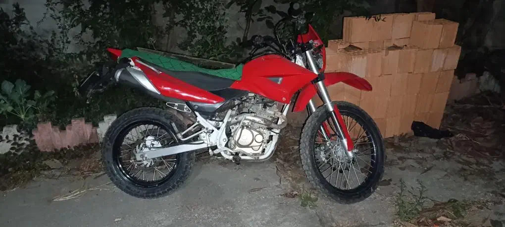 فروشی|موتورسیکلت|چاراویماق, |دیوار