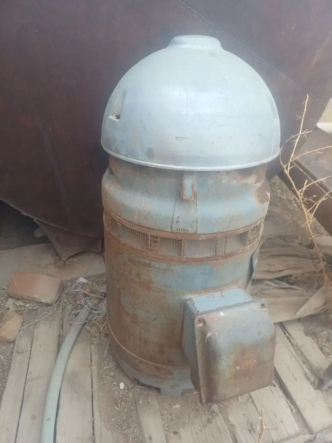 الکتر موتور|ابزارآلات|بشاریات, |دیوار