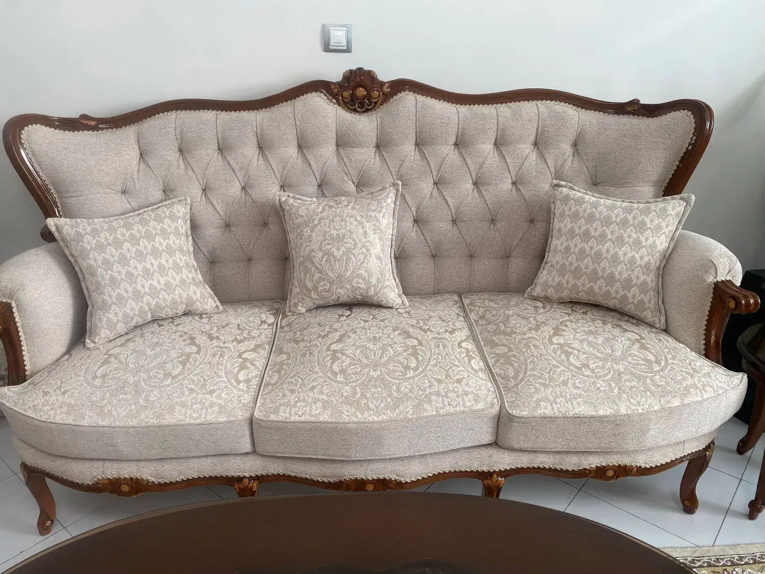 مبلمان ۹نفره بازسازی کامل شده|مبلمان خانگی و میز عسلی|تهران, صادقیه|دیوار