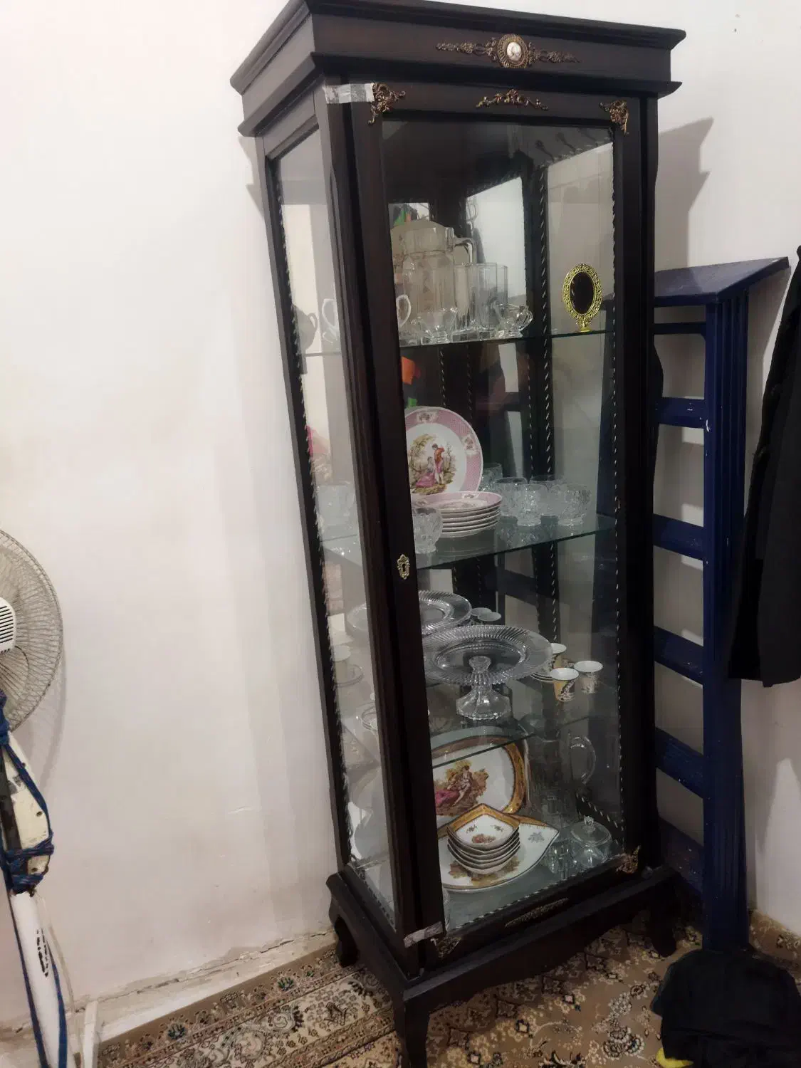 ویترین بوفه|بوفه، ویترین، کنسول|رشت, انصاری|دیوار