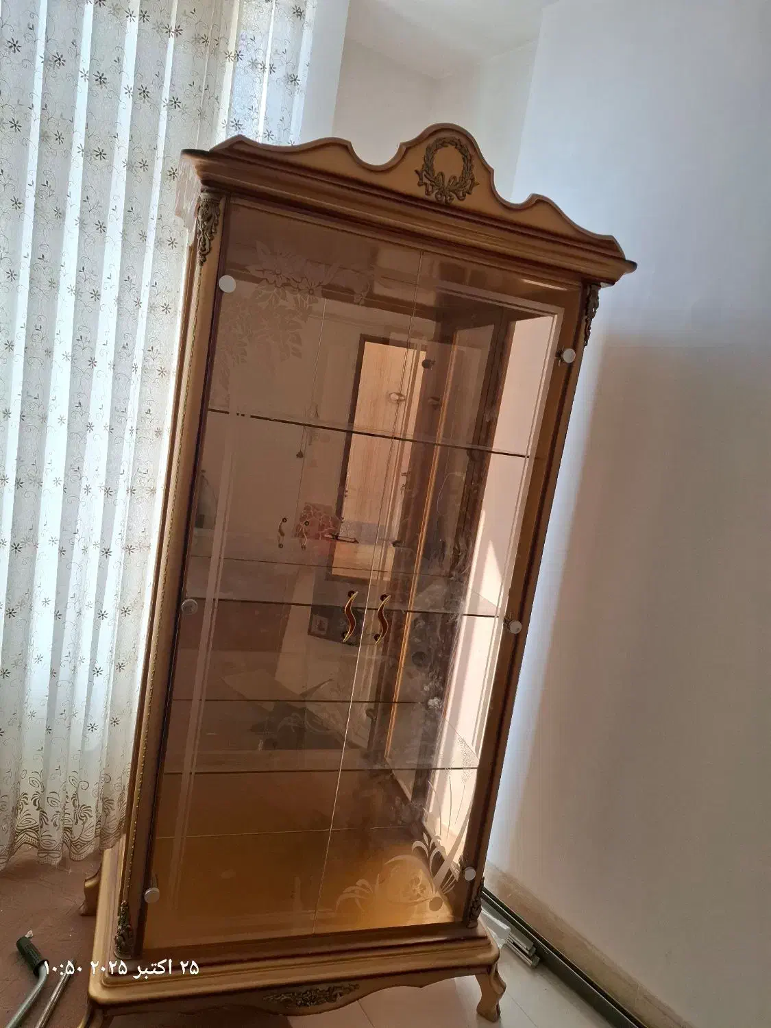 ویترین چوبی، شیشه|بوفه، ویترین، کنسول|حبیب آباد, |دیوار