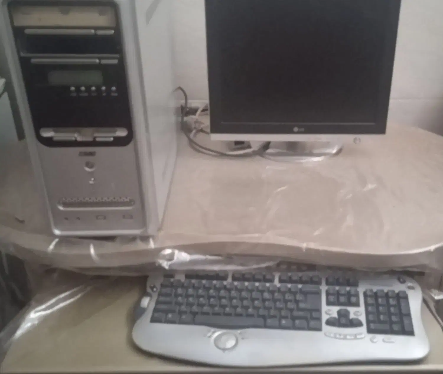 کامپیوتر|رایانه رومیزی|الوند, |دیوار