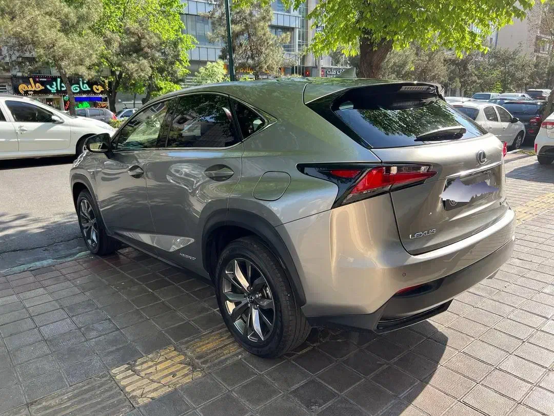 لکسوس NX 300 H 300، مدل ۲۰۱۷|خودرو سواری و وانت|تهران, ونک|دیوار