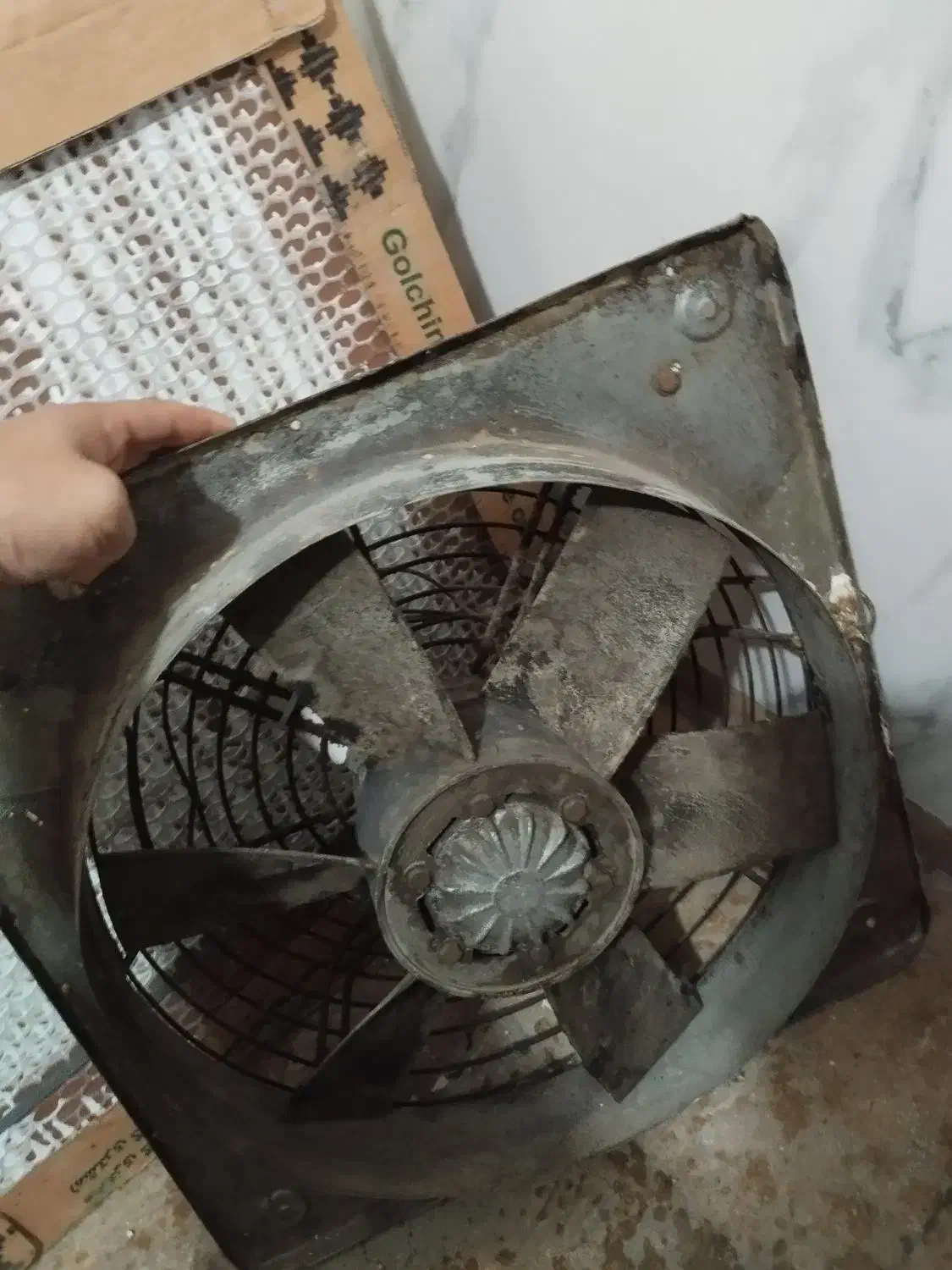 هوا کش ۵۰ در ۵۰ قدیمی با دوام فروش فوری|پنکه و تصفیهکنندهٔ هوا|اردبیل, |دیوار