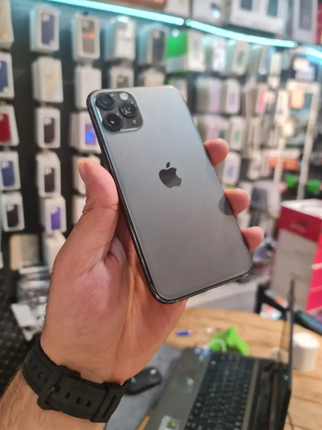iphone 11pro  256gig  تک سیمکارت|موبایل|قزوین, |دیوار