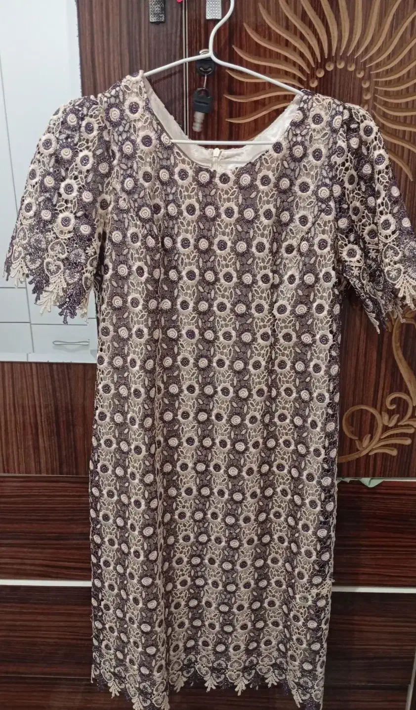 لباس مجلسی|لباس|پرهسر, |دیوار