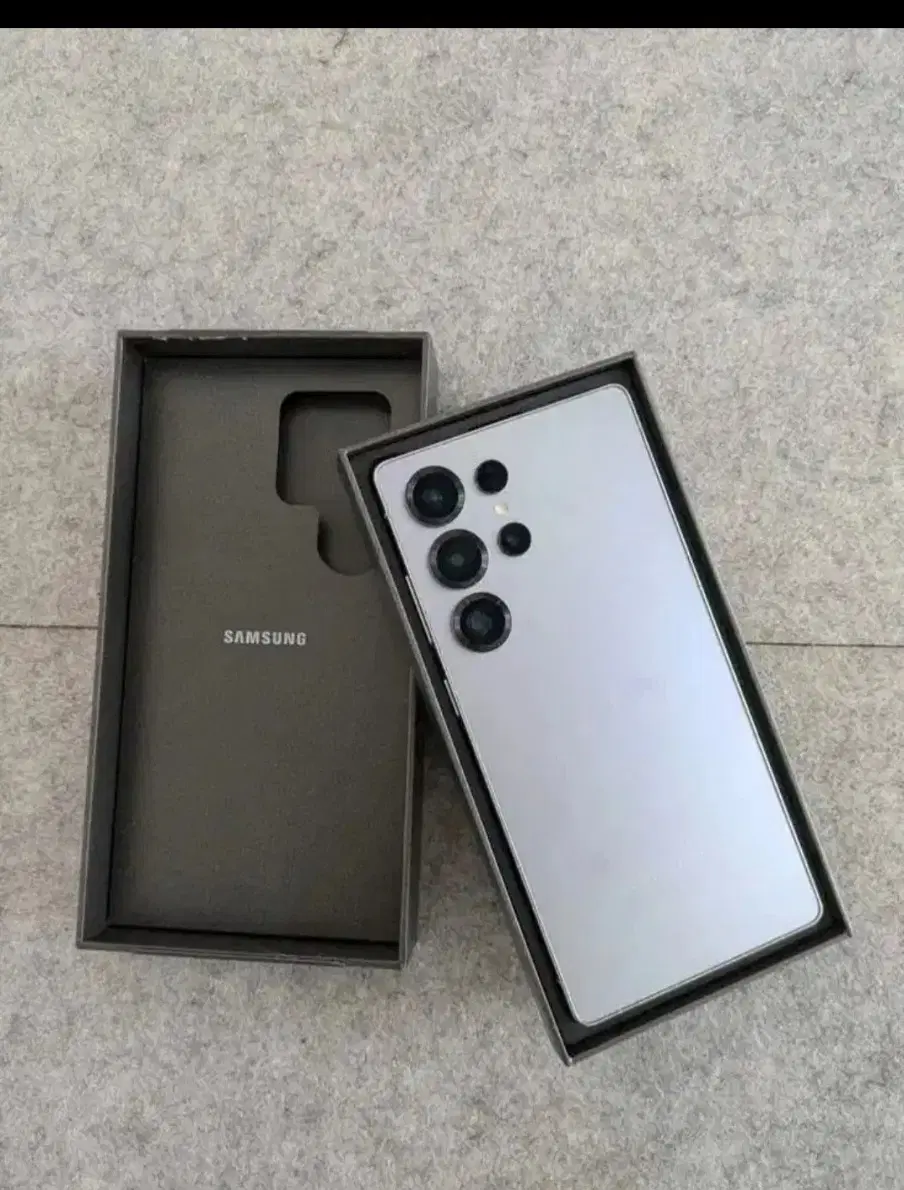 سامسونگ اس ۲۶ اولترا طرح اصلی|موبایل|ارومیه, |دیوار
