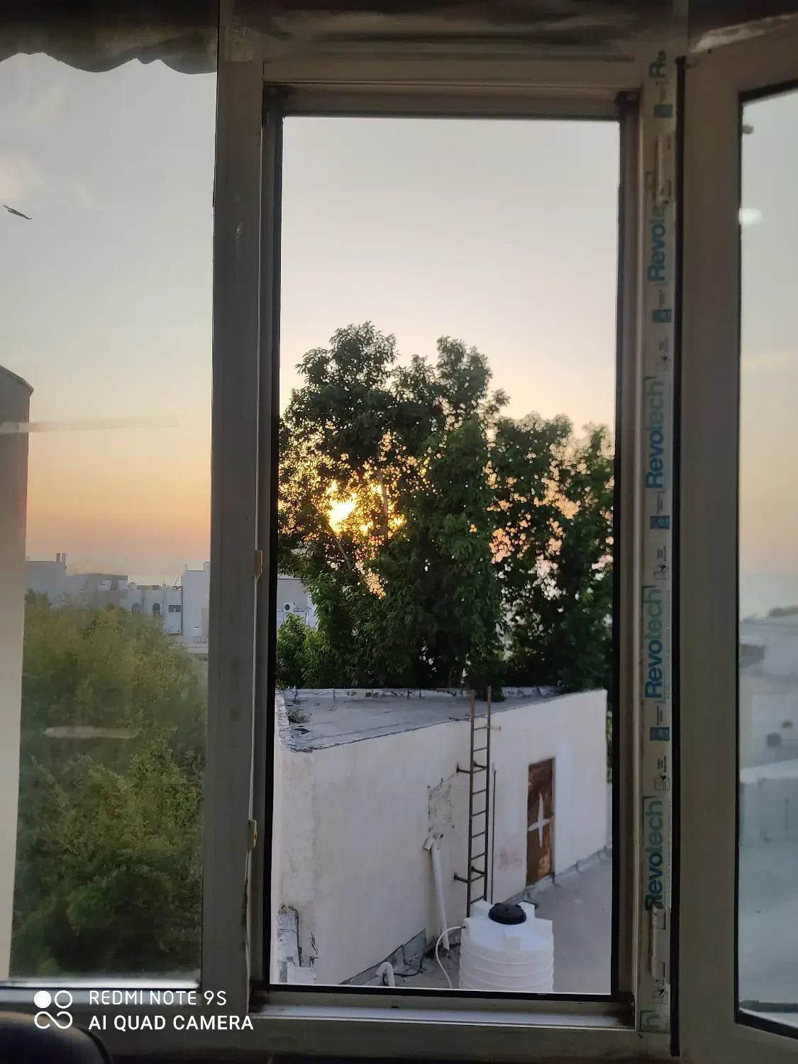 سوییت ضدعفونی شده رو به دریا|اجارهٔ کوتاه‌مدت آپارتمان و سوئیت|بوشهر, |دیوار