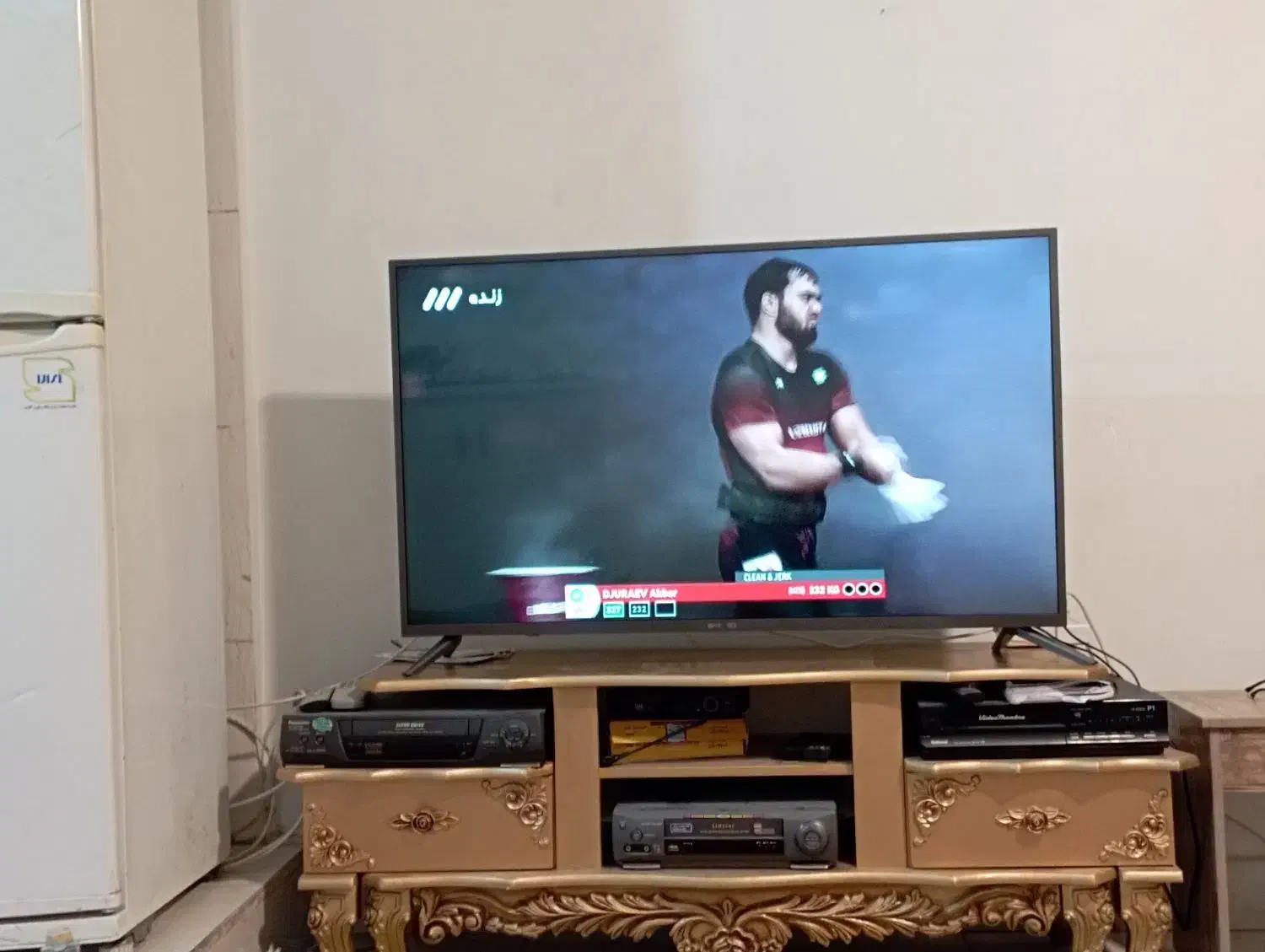 ال ای دی دوو. 49 اینچ در حد نو|تلویزیون و پروژکتور|قرچک, پویینک|دیوار