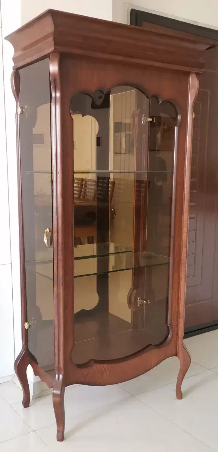 بوفه دو درب پایه دار|بوفه، ویترین، کنسول|کاشان, شهرک صنعتی امیرکبیر ۲|دیوار