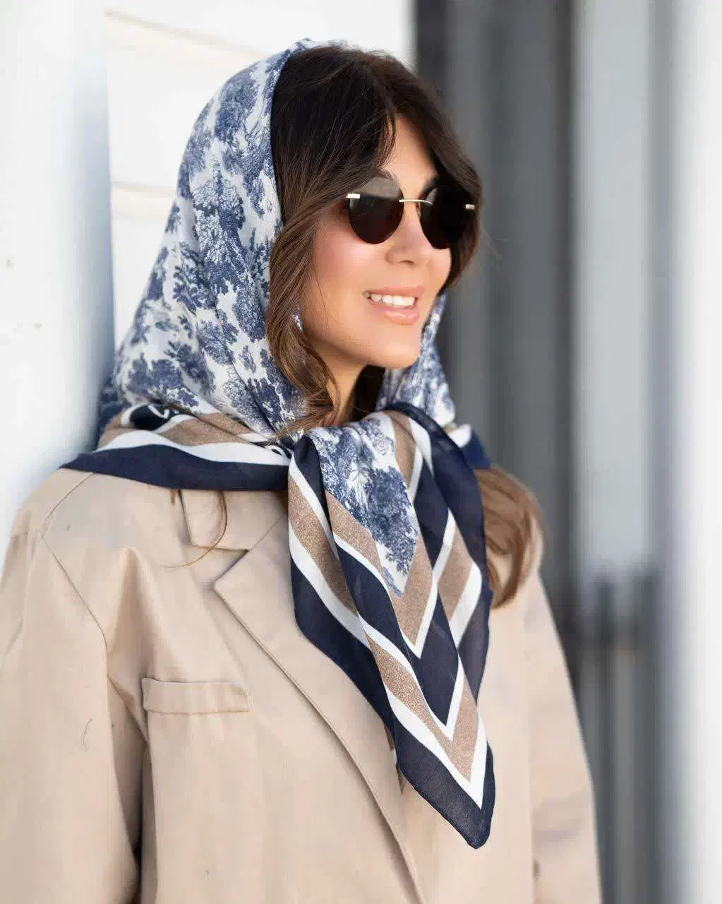 روسری سی اسکارف با حاشیه دوختخورده تمیز|لباس|مبارکه, |دیوار