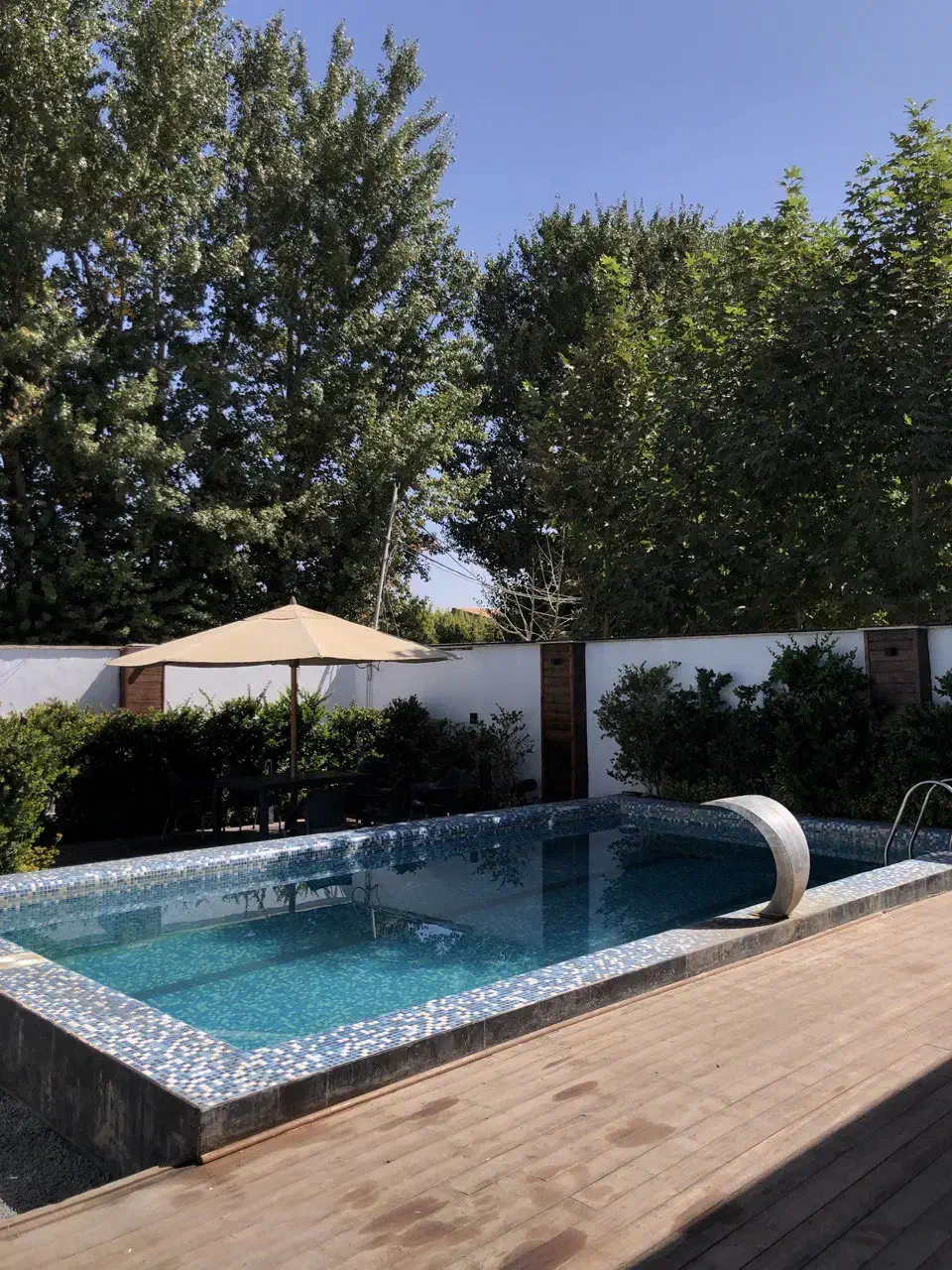 پیمانکاری استخر،سازه،محوطه|خدمات پیشه و مهارت|هشتگرد, شهرک سهیلیه|دیوار