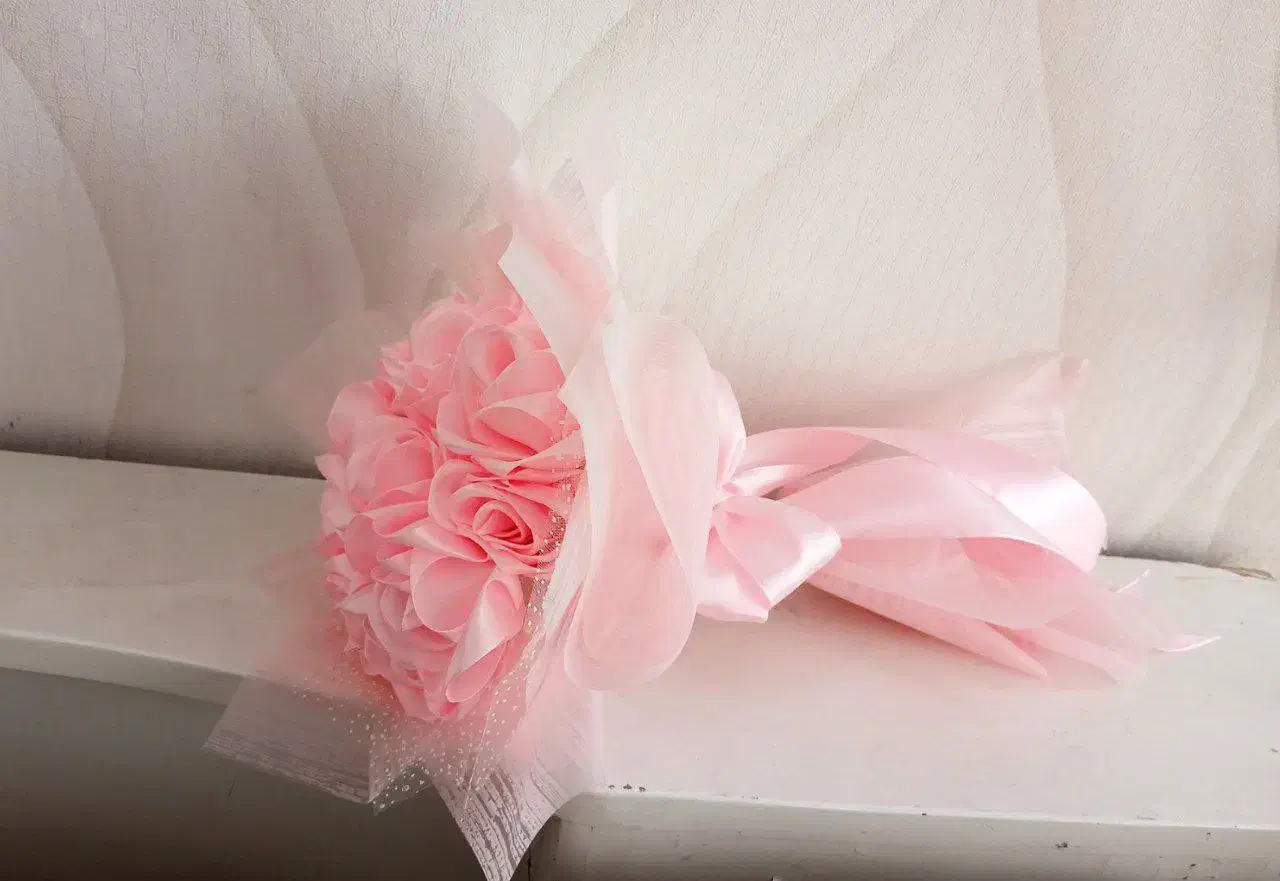 گل های روبانی|گل مصنوعی|میانه, |دیوار