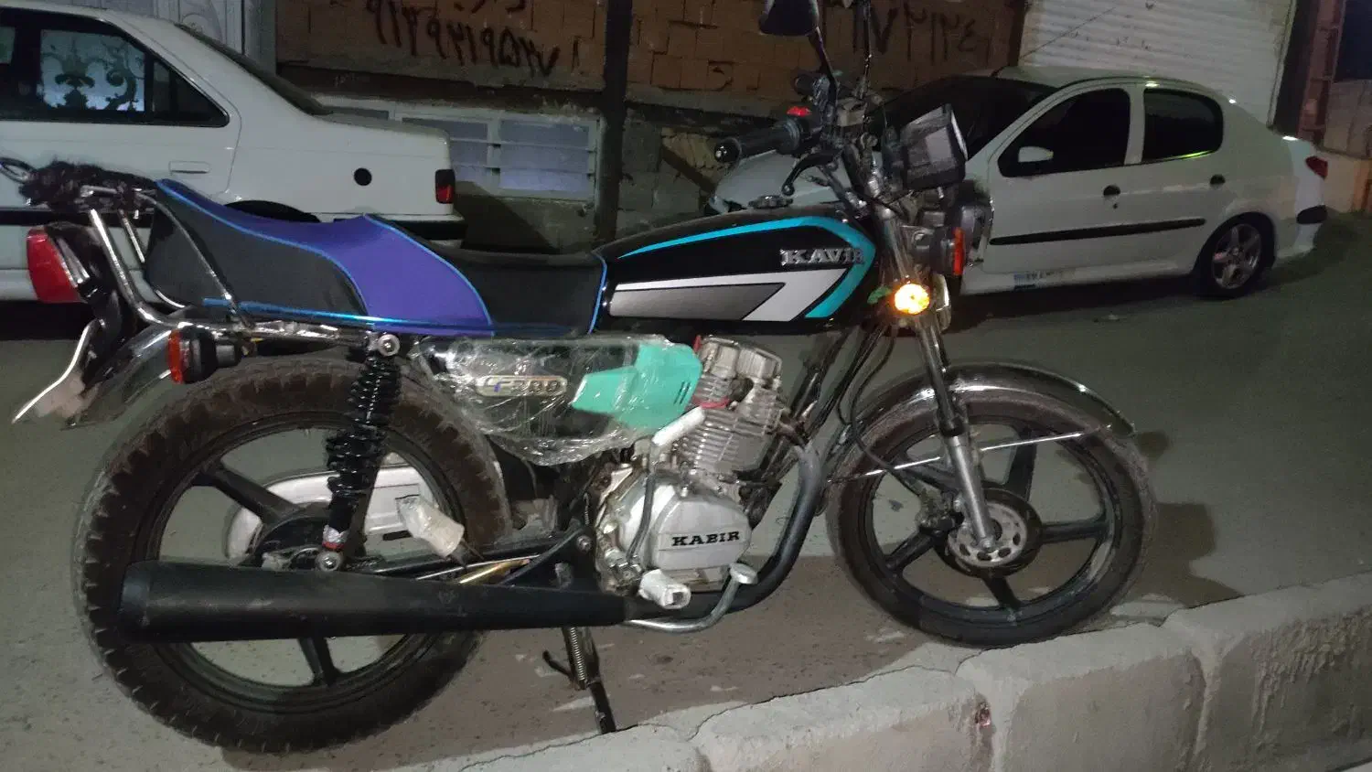 موتور هندا ۲۰۰فول بازسازی شده معاوضه با باکسر|موتورسیکلت|پردیس, فاز ۴|دیوار