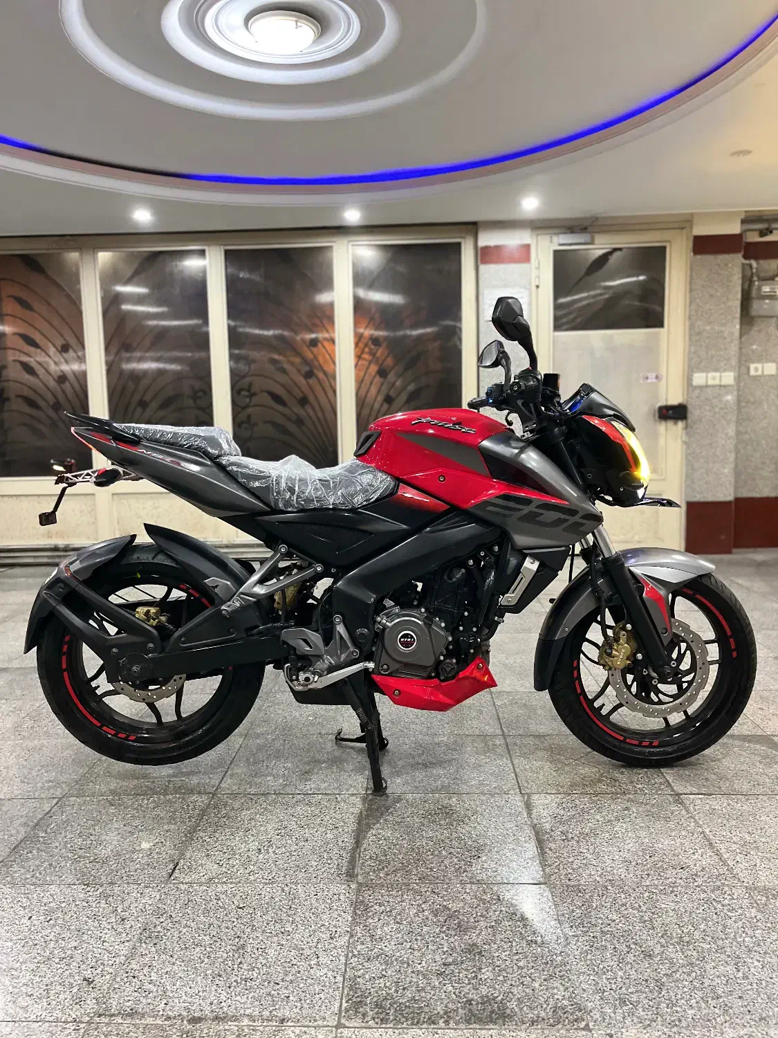 NS200 97|موتورسیکلت|تهران, تاکسیرانی|دیوار