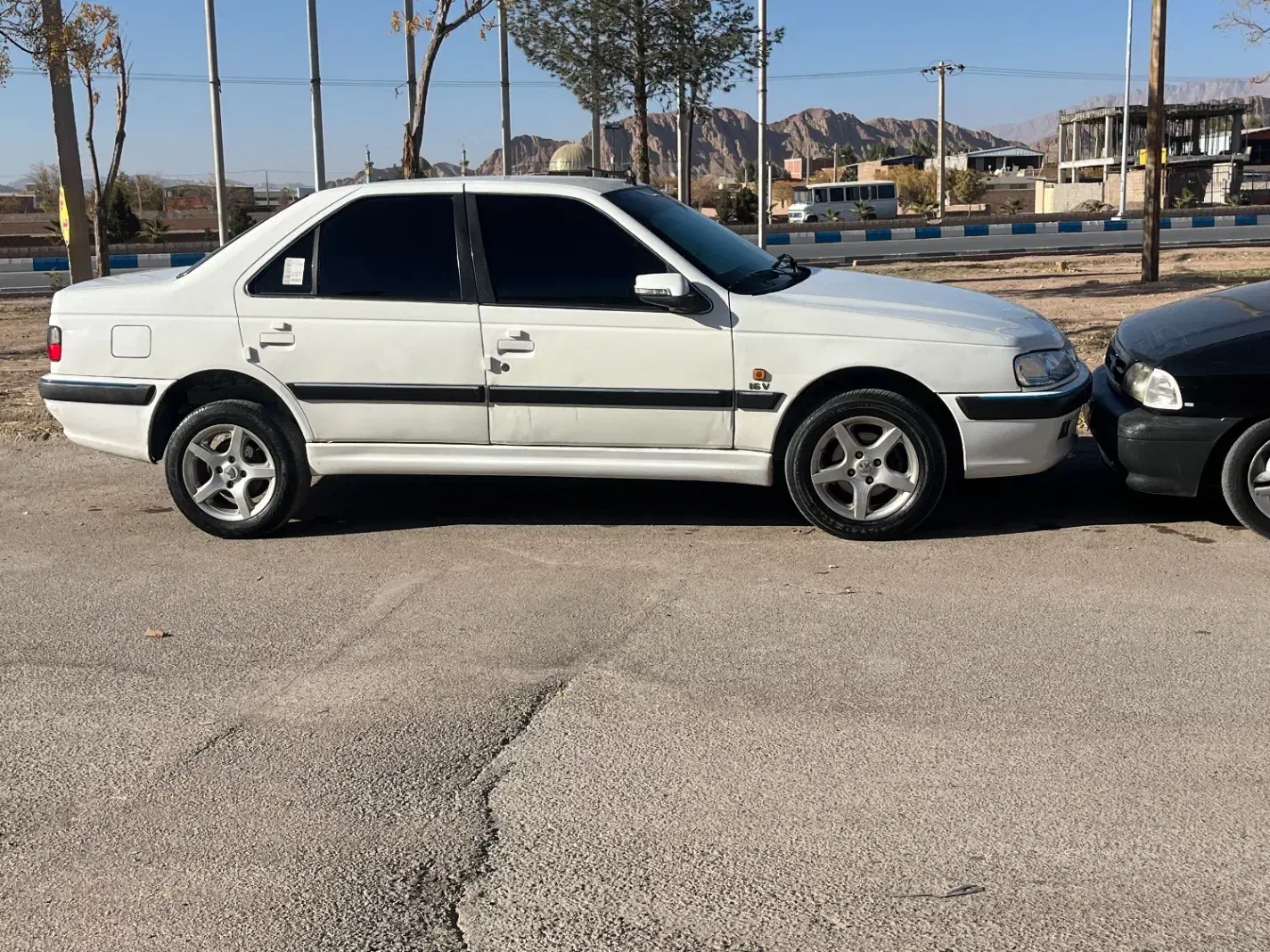 91 خلبانی|خودرو سواری و وانت|کرمان, |دیوار