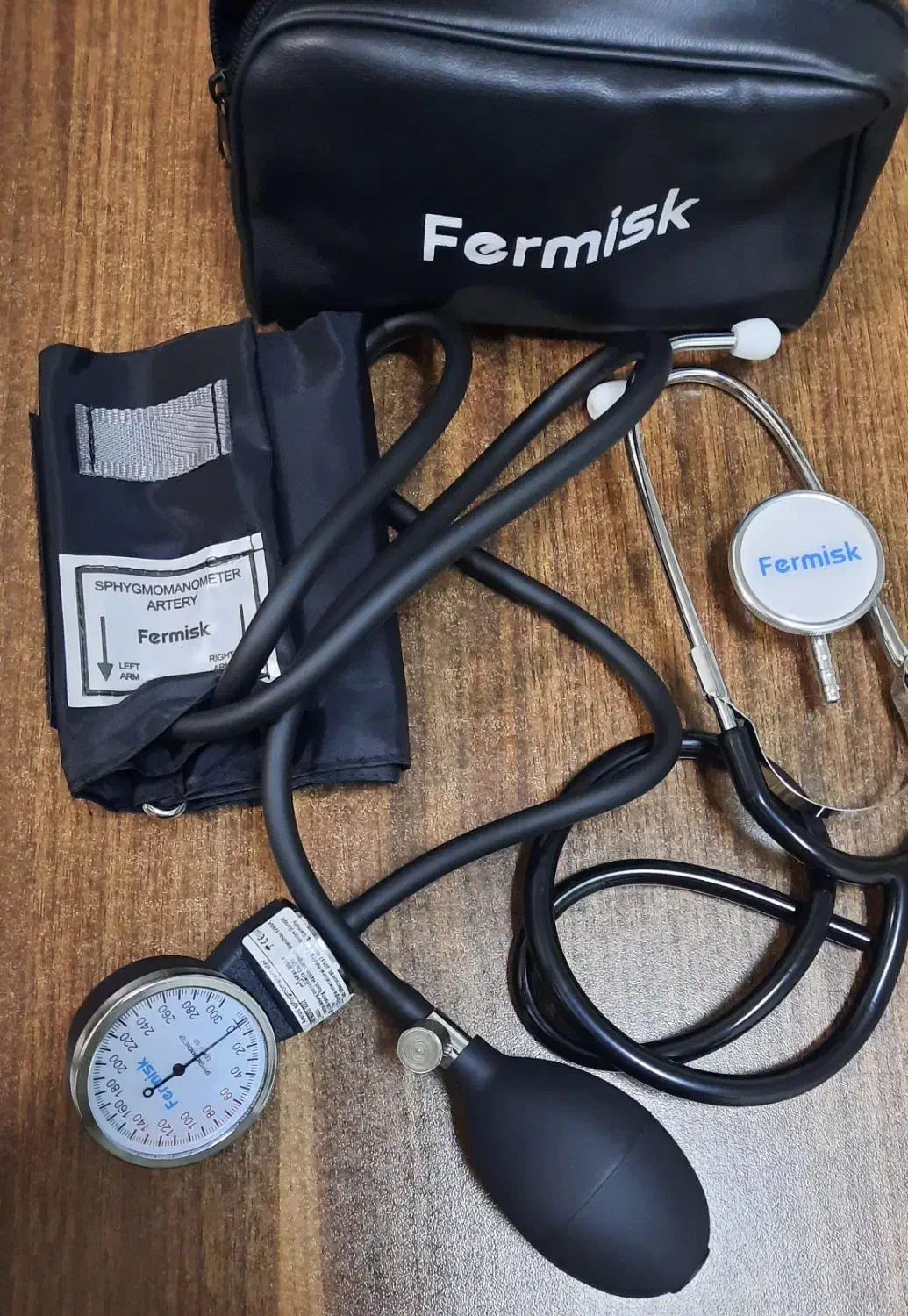 دستگاه فشارخون عقربه ای Fermisk|آرایشی، بهداشتی، درمانی|تهران, افسریه شمالی|دیوار