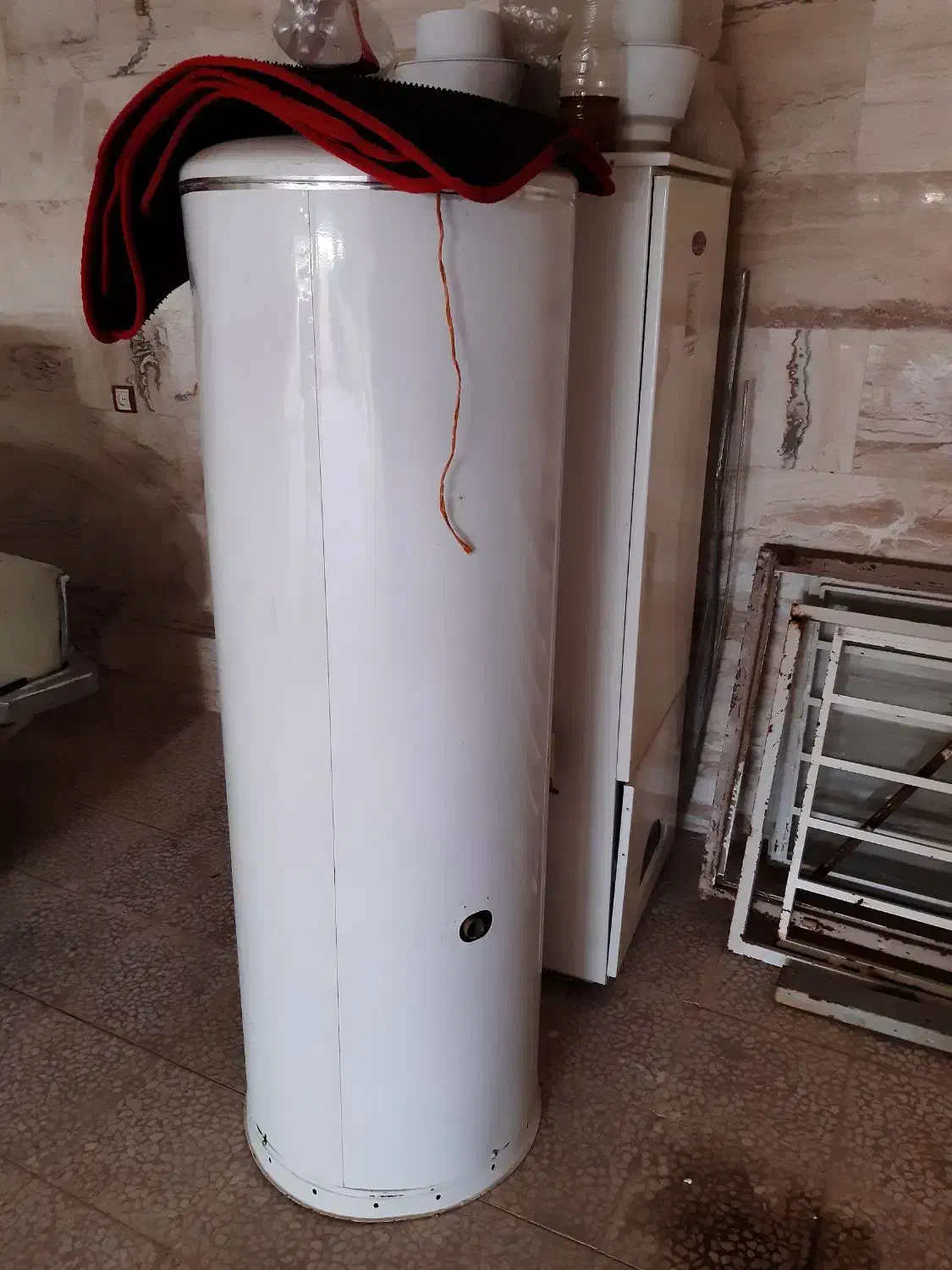 آبگرمکن و بخاری|آبگرمکن، پکیج، شوفاژ|دالاهو, |دیوار