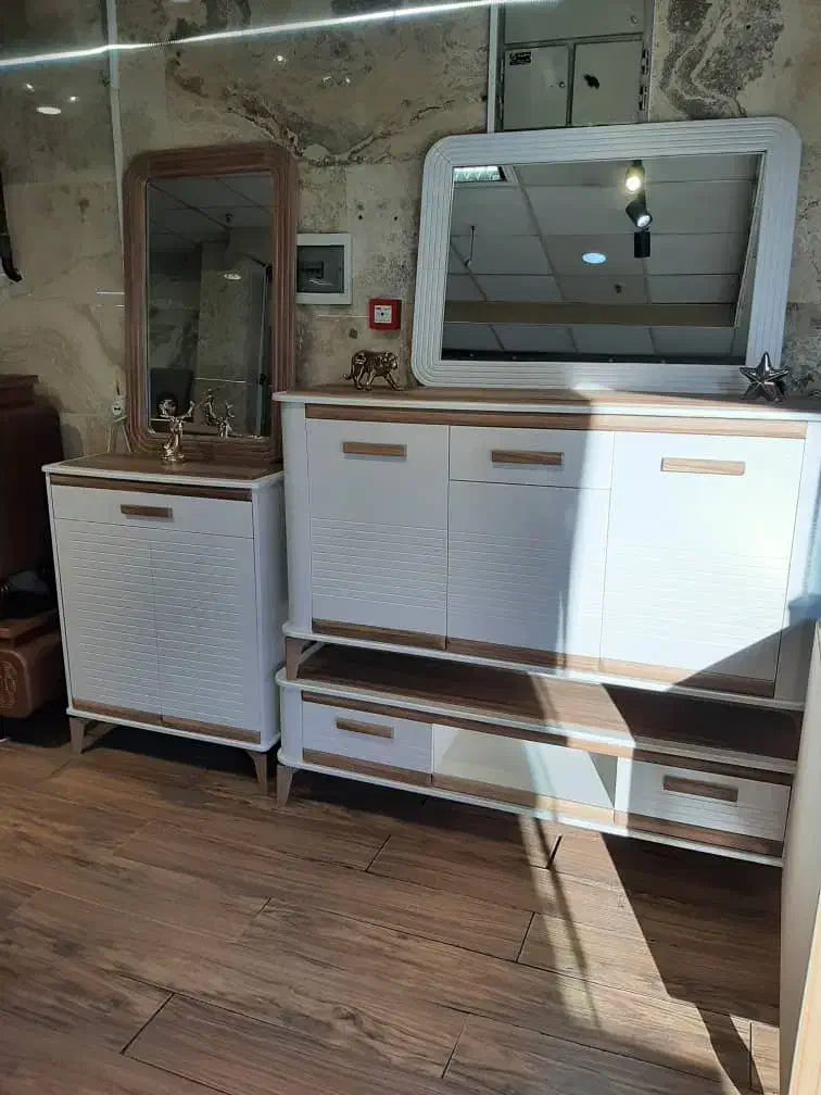 ارکیده|میز تلویزیون|تهران, صاحب الزمان|دیوار