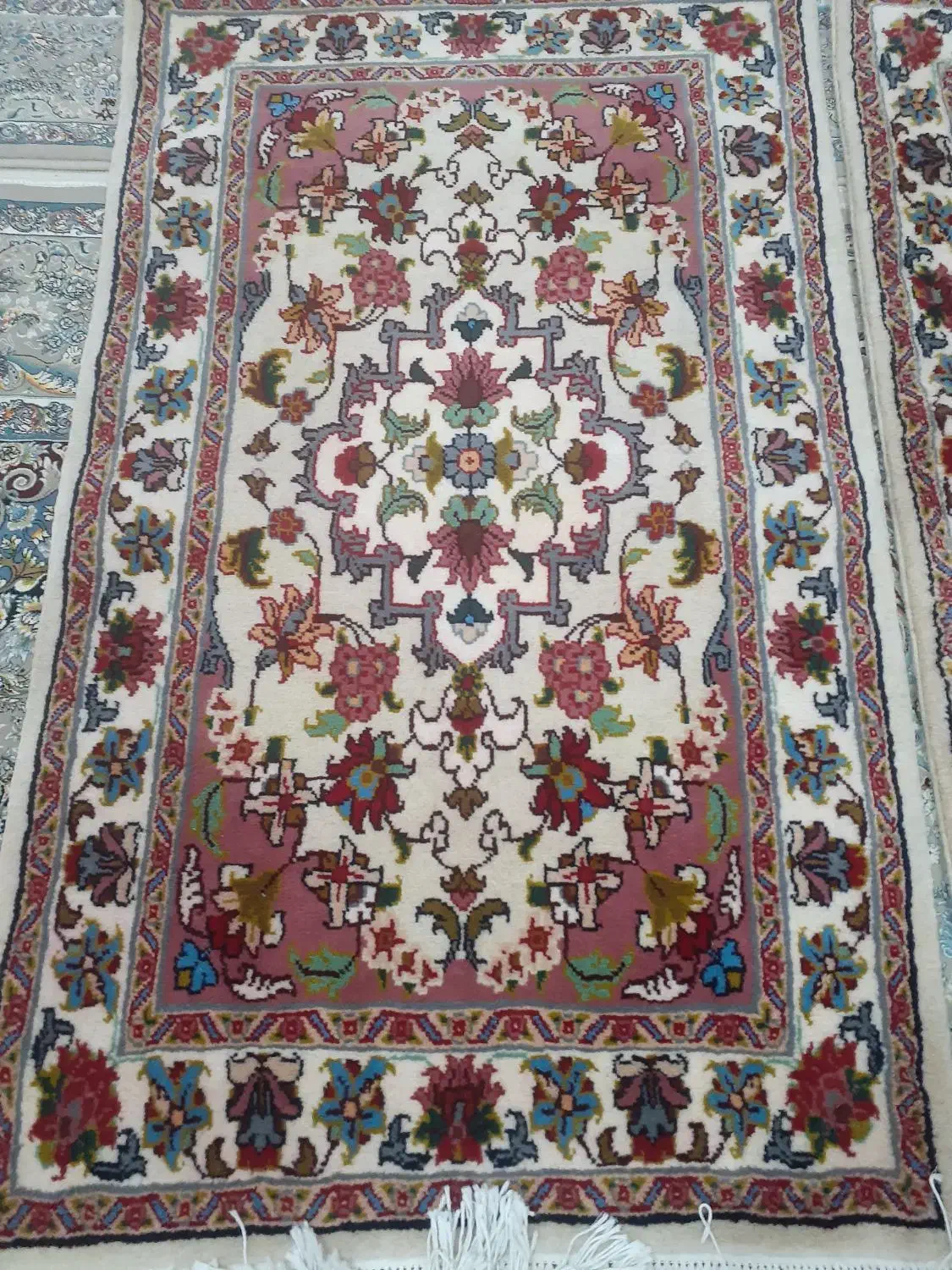 فرش دست بافت نو|فرش|اردبیل, |دیوار