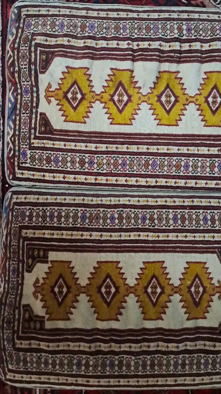 پشتی فرش دستبافت کم نظیر|پشتی|تهران, جهاد|دیوار