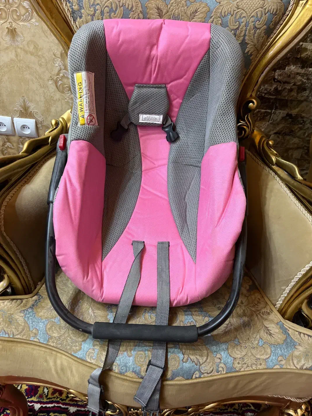 کریر نو|کالسکه و لوازم جانبی|خسروشاه, |دیوار