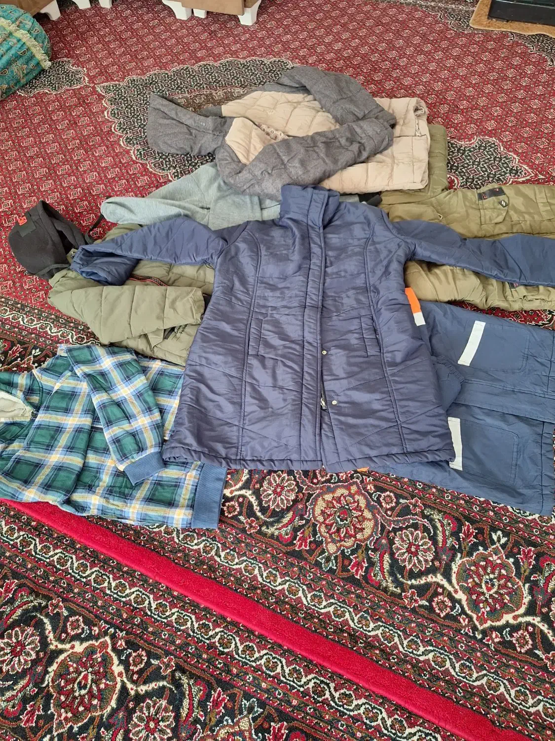 بچگانه|کفش و لباس بچه|بروجرد, |دیوار