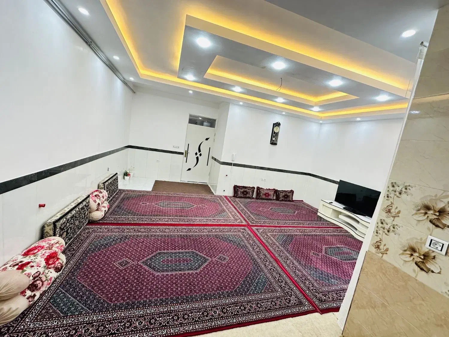 سوییت اجاره ای|اجارهٔ کوتاه‌مدت آپارتمان و سوئیت|مریوان, |دیوار