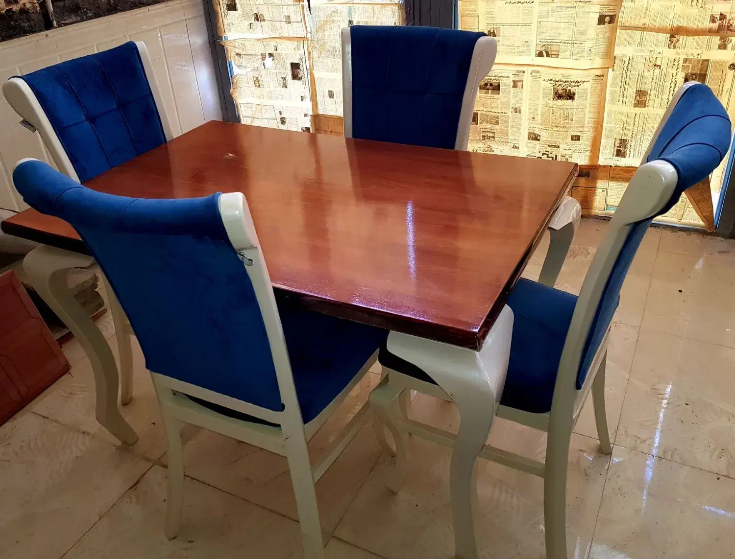 میز غذاخوری چهار نفره|میز و صندلی غذاخوری|شاهین دژ, |دیوار