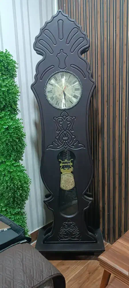 ساعت ایستاده تمیز|ساعت دیواری و تزئینی|خرمشهر, |دیوار