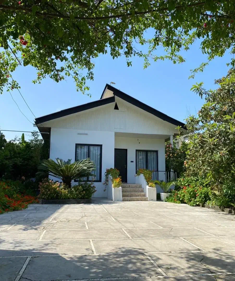 باغ ویلا نوساز با حیاط دربستی|اجارهٔ کوتاهمدت ویلا و باغ|رامسر, |دیوار