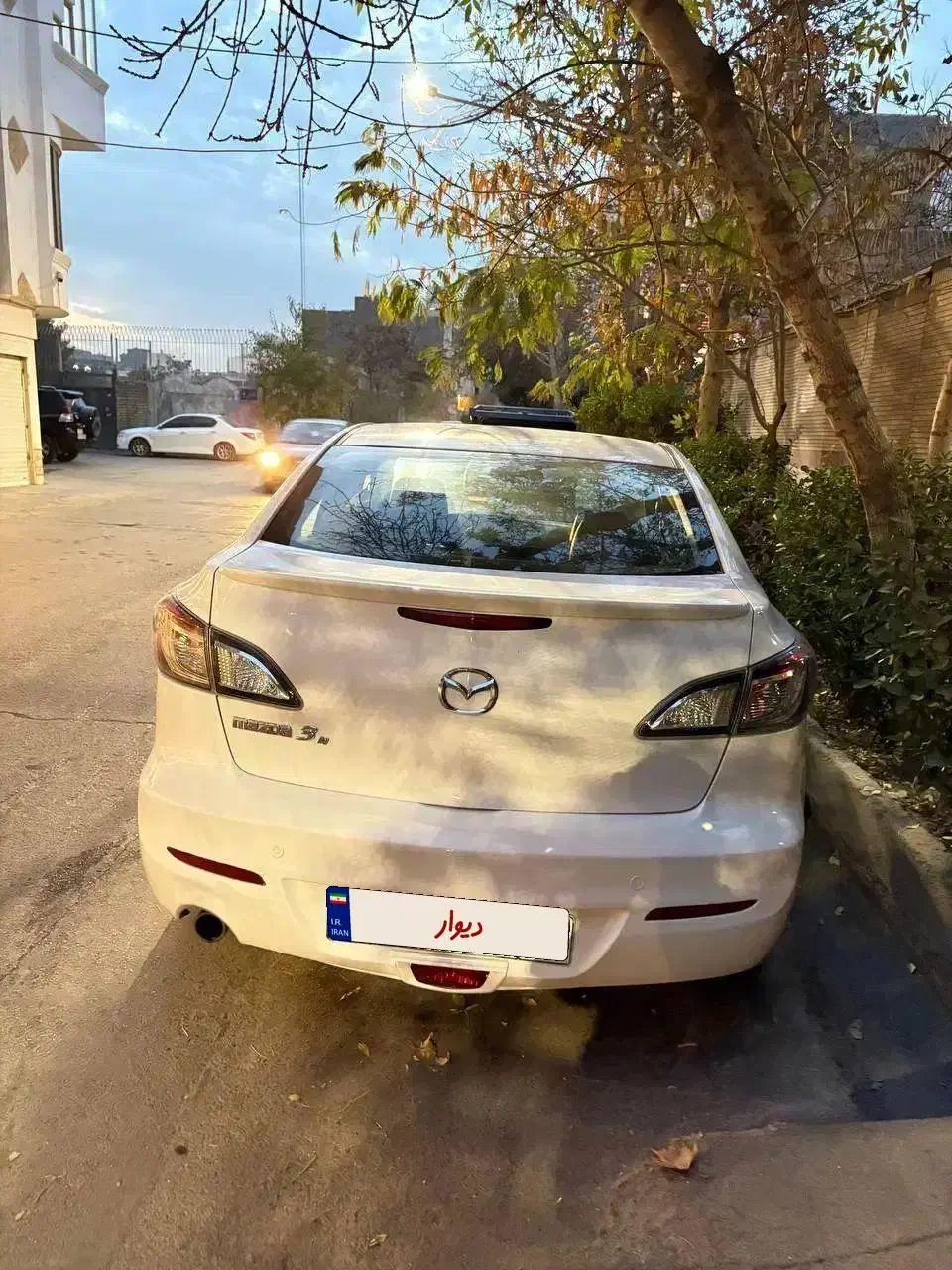 مزدا ۳ نیو مدل ۹۷ بی رنگ در حد نو|خودرو سواری و وانت|مشهد, کوثر|دیوار