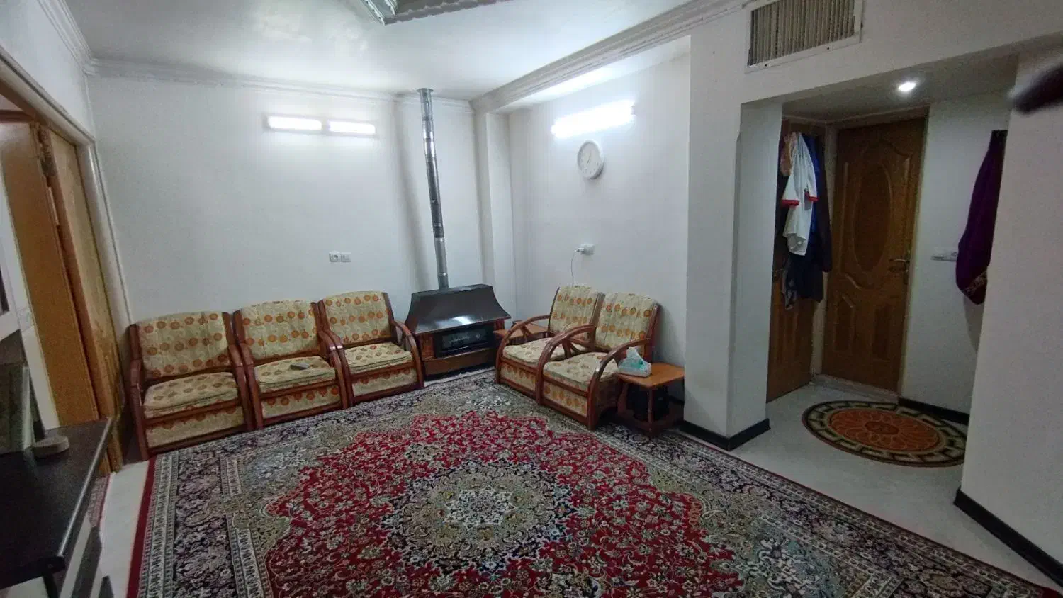 منزل نوساز اجاره خواجه نظام الملک|اجارهٔ خانه و ویلا|اصفهان, امامزاده اسماعیل|دیوار