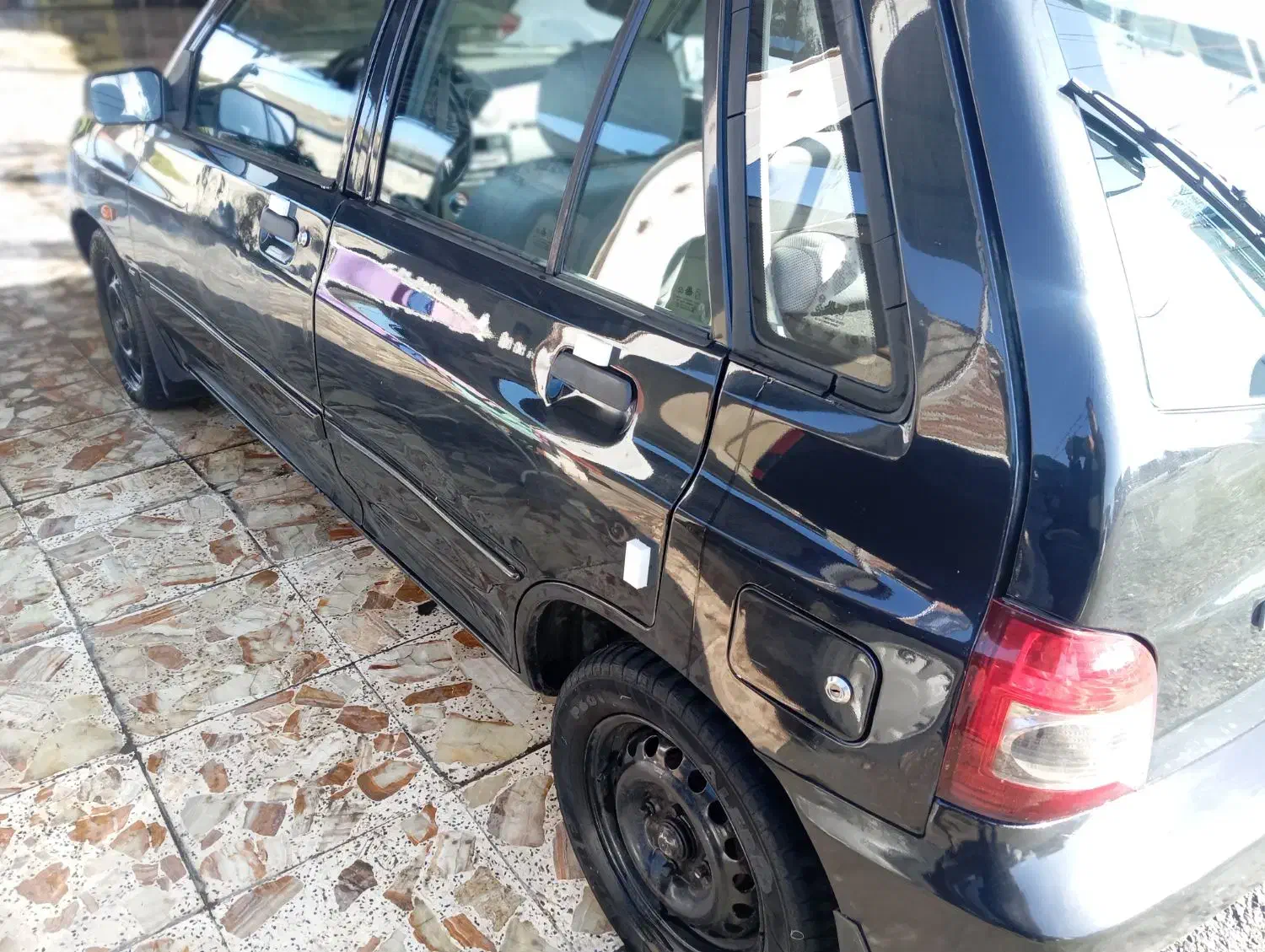 111 مشکی مدل 92|خودرو سواری و وانت|لنگرود, |دیوار