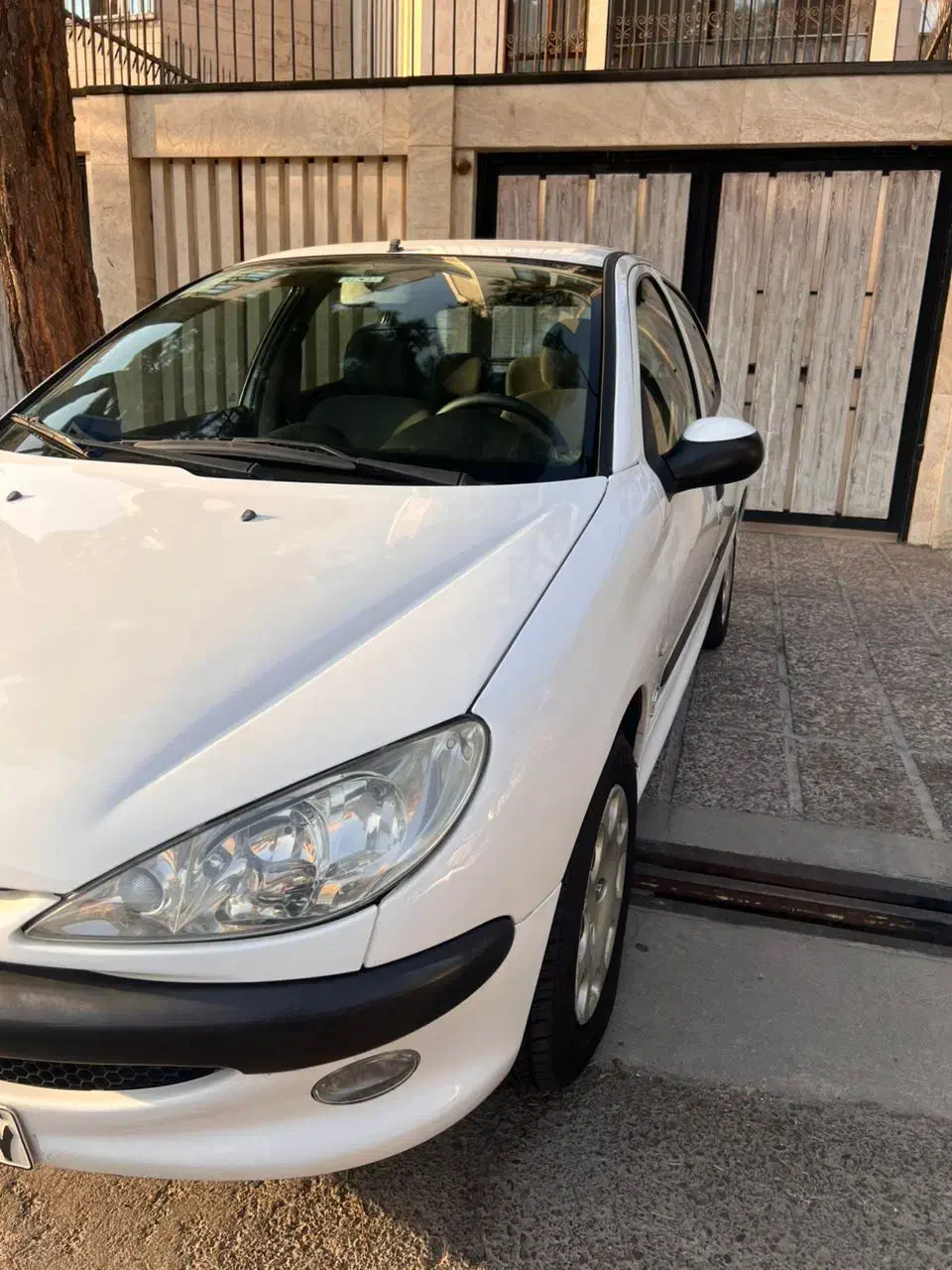 پژو ۲۰۶ تیپ۲ ،مدل ۱۳۹۸ بیرنگ کم کارکرد|خودرو سواری و وانت|تهران, جوادیه تهرانپارس|دیوار